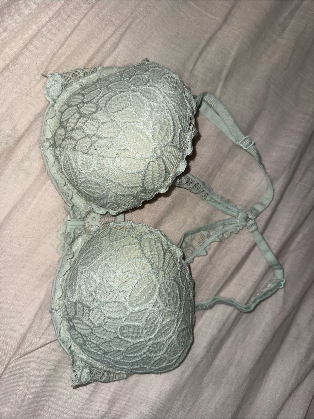 PINK Victoria's Secret Lace Push-Up Bra in Light Mint